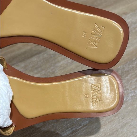 Zara Size 38 Tan Croc-Embossed Slide Sandals - Picture 8 of 9